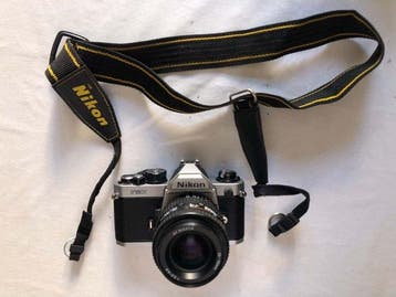 Nikon FM2 + AF Nikkor 35-70mm f/3.3-4.5 Single lens reflex, Audio, Tv en Foto, Nieuw