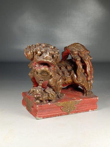 Asie – Sculpture de Chien de Fo (Gardien du temple) en