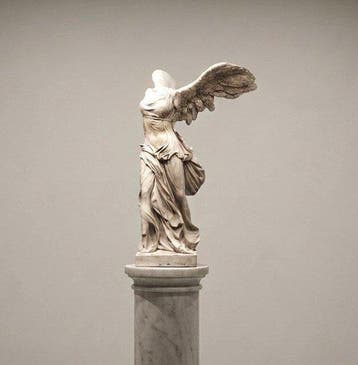 sculptuur, Scultura di Nike in marmo h 83 - 83 cm - Marmer, Antiek en Kunst