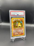 Pokémon - 1 Graded card - Charizard 004 Holo - PSA 5 - WOTC, Nieuw