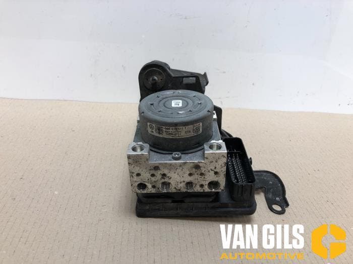 ABS Pomp Volkswagen Golf O250983, Auto-onderdelen, Remmen en Aandrijving, Ophalen of Verzenden