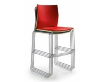 Barstoel type H450 - kuip kunststof rood, slede chroom,, Ophalen of Verzenden, Gebruikt
