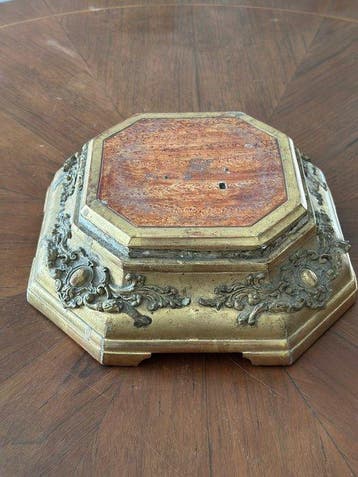 Decoratief ornament - Italië - Antieke zeshoekige basis