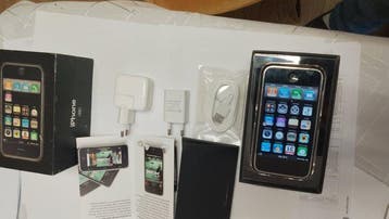 Apple iPhone 2G (1st generation) - Mobiele telefoon - In, Nieuw