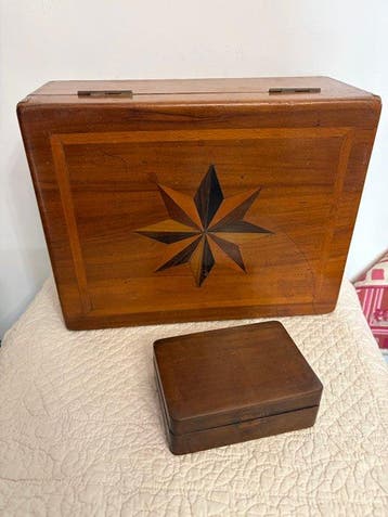 Doos (2) - Hout - Antieke koffertjes