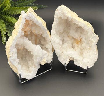 XXL Topkwartsgeode, gesplitst in twee delen (8 kg) Geode -