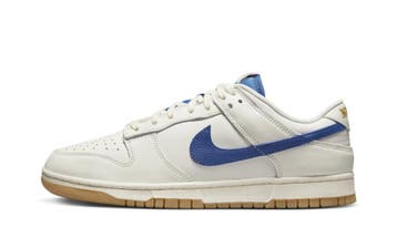 Nike Dunk Low SE Sail Dark Marina Blue, Nieuw