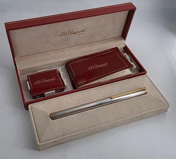 S.T. Dupont - Classique Godron Silver & Gold Fountain Pen –, Verzamelen, Pennenverzamelingen, Nieuw