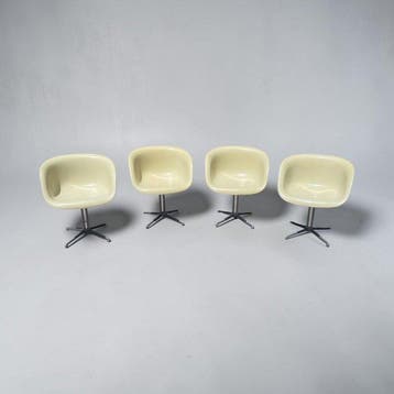 Vitra, Herman Miller - Charles & Ray Eames - Stoel (4) - La, Antiek en Kunst