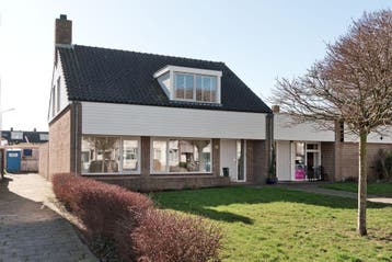 Te huur: Huis Hugo de Vriesstraat in Aalsmeer, Huizen en Kamers, Noord-Holland, Aalsmeer
