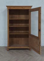 Landelijke klassieke legkast, eendeurskast, vitrinekast