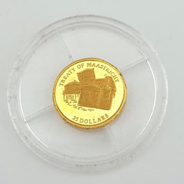 Liberia. 25 Dollars 2001, 0.73 gr. (Zonder minimumprijs)
