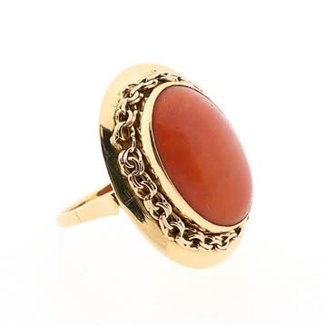 Gouden ring met bloedkoraal; 14 karaat; ringmaat 16, Gebruikt, Ophalen of Verzenden, Kleiner dan 17, Met edelsteen