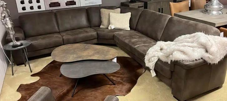 Het origineel lederen hoekbank, Huis en Inrichting, Fauteuils, 150 cm of meer, Nieuw, 125 cm of meer, Leer, Ophalen