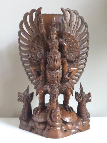 Vintage Balinees Houtsnijwerk: Vishnu op Garuda (38 cm), Antiek en Kunst, Houtsnijwerk, Ophalen of Verzenden, Handgemaakt, 20 - 50 cm