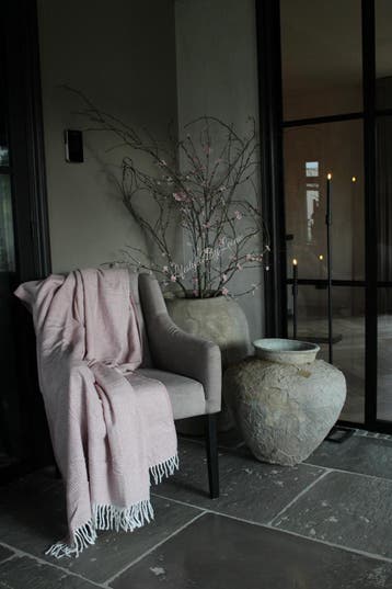 SILT woondeken / plaid Amsterdam light pink, Huis en Inrichting, Woonaccessoires | Plaids en Woondekens, Ophalen of Verzenden
