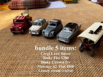 Dinky Toys, Corgi, Lesney 1:43 - Modelauto (5) - Corgi Land, Nieuw