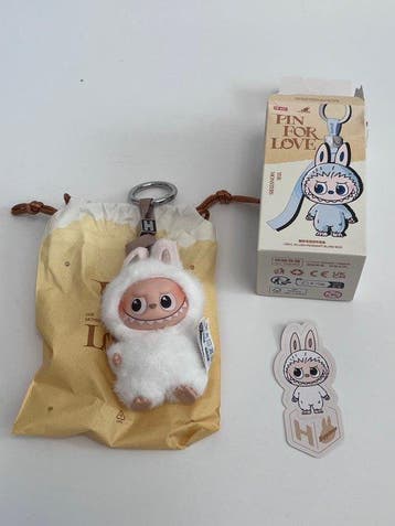 Pop Mart - Pop Pin For Love Letter H - 2020+ - China