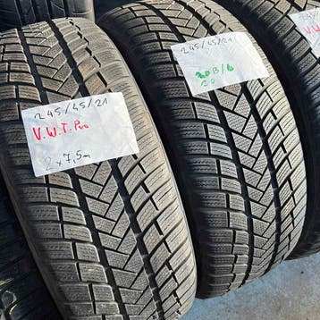 2 x Vredestein 245-45-21 Winterbanden 7,5mm, Band(en), Personenwagen, Gebruikt, 245 mm
