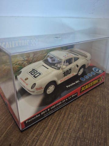 Scalextric - Slotcar Porsche 961 # 1801986 24 h. Le Mans -, Nieuw