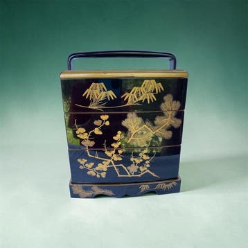 Makie 3-laags lakwerkdoos - Lak - Japan - Meiji periode