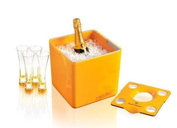 Veuve Clicquot, Porsche Design - “The Ice Cube” 2009 |