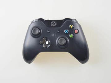 Originele Xbox One Controller - Day One, Spelcomputers en Games, Spelcomputers | Xbox One, Ophalen of Verzenden, Nieuw