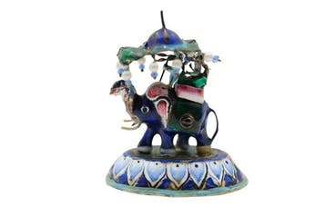 Sterling zilveren emaille olifant met twee figuren - Zilver