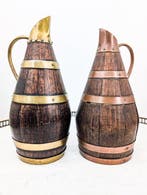 Kruik - Eik - Twee kruiken voor cider/wijn, gemaakt van hout