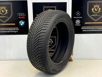1 stuk 235/55R18 V XL Continental All-Seasons Contact band, 18 inch, Gebruikt, 235 mm, All Season