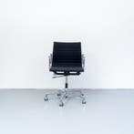 10x Vitra Eames EA 117 Bureaustoel Zwart Hopsak - Chroom, Ophalen of Verzenden, Zo goed als nieuw, Zwart, Bureaustoel