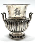 Vaso Biansato in Sheffield - Inghilterra XIX Secolo - Stile