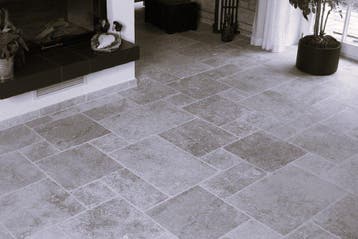 Vloertegel Grijs Multivloer (Vloeren, Afbouwmaterialen), Keramiek, Nieuw, Ophalen of Verzenden, 10 m² of meer