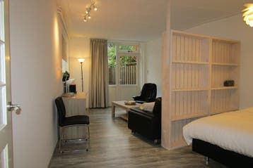 Te huur: Studio Frederika van Pruisenweg in Eindhoven, Eindhoven, Noord-Brabant