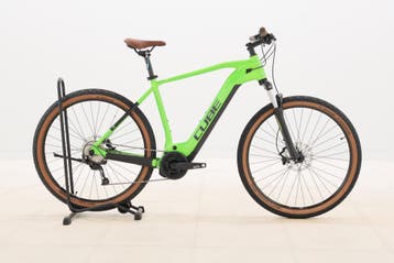 Cube REACTION HYBRID PERFORMANCE 625 – 2022 – 195 - 205 cm, Fietsen en Brommers, Verzenden, Zo goed als nieuw