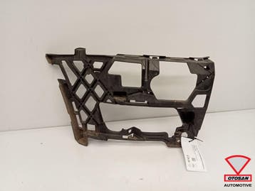 VW Golf 7 5G Voorbumper Mistlamp Houder Rechts 5G0807724D, Auto-onderdelen, Ophalen, Gebruikt, Volkswagen, Bumper