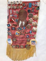 USSR Collectie 60 insignes - 1960-1970 - Sovjetruimte