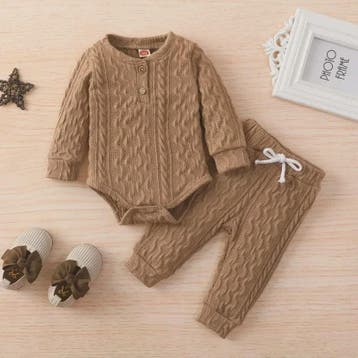 Gebreide Baby Set: Romper met Lange Mouwen en Broekje - Herf, Verzenden, Nieuw
