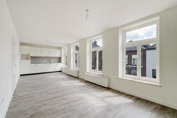 Te huur: Appartement Carisstraatje in Weert, Weert, Limburg, Appartement