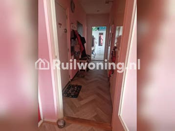 Flat in Geldrop te ruil voor woning in Amsterdam, Amsterdam