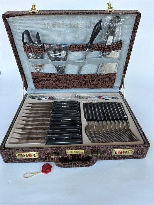 Strashoff - Bestekset - Solingen Design - Staal, Plastic, Antiek en Kunst, Antiek | Meubels | Tafels