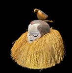 Zeer mooi en imposant masker, helm gemaakt van hout en stro., Antiek en Kunst
