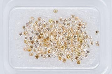 Zonder minimumprijs - 174 pcs Diamant (Natuurlijk gekleurd), Sieraden, Tassen en Uiterlijk, Edelstenen, Nieuw