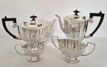 EPNS - Koffie- en theeservies (4) - model Chippendale -, Antiek en Kunst