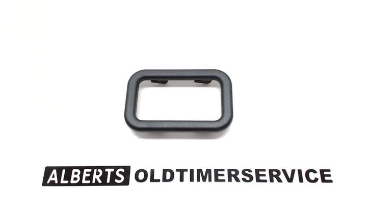 Handgreep frame binnenzijde, Mercedes Mercedes 406–608 Düdo, Auto-onderdelen, Carrosserie en Plaatwerk, Nieuw, Mercedes-Benz, Oldtimer onderdelen