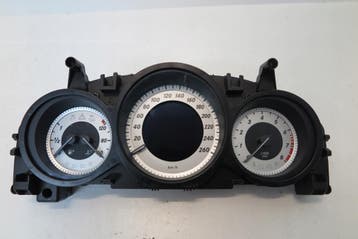 teller Mercedes Benz W204 A2049003508, Auto-onderdelen, Dashboard en Schakelaars, Verzenden, Gebruikt