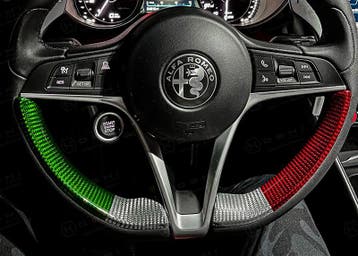 Alfa Romeo Giulia / Stelvio Carbon Fiber stuur covers, Verzenden