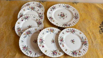 Minton, Founded 1793 - Bone China - Eetservies - Chic Set