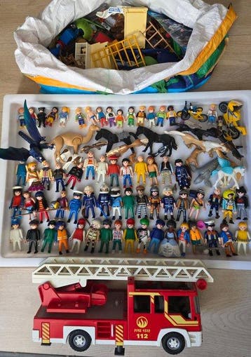 Playmobil - Playmobil Grand lot Playmobil (Camion pompiers,, Antiek en Kunst