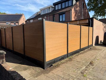 Hout en/of beton schuttingen, Nieuw, Hout, 2 meter of meer